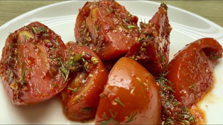 Découvrez cette recette de tomates qui va révolutionner vos apéros en un rien de temps…